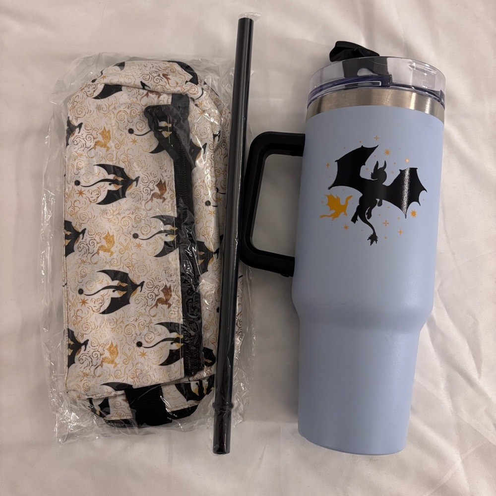 Fourth Wing set - tumbler and picnic bag from Bookish Box and Owlcrate